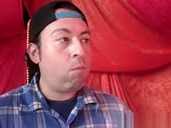 Busty babes squirting in threeway