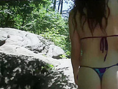 PHILAVISE-Cutie pie Alice Green and Patrick Delphia outdoors