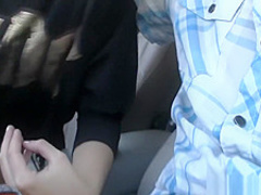 Amateur doesnt like cum in her face