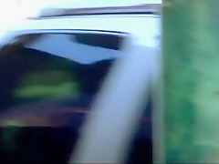 interracial kissing and ass grab (Barbershop 2002)