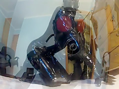 S10 Gasmask (trailer)