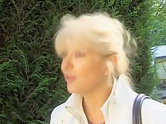 Architecte mûre et très salope