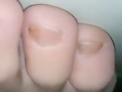 Aplastando Insecto Con Mis Pies