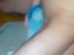 guy jerking off a huge dick and pouring himself with sperm