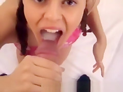 Queeny Love - Good Models Swallow