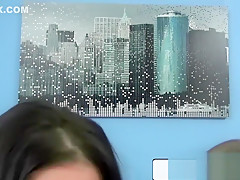 Jessica Jaymes & Jessica Ryan sucking a monster cock, big boobs & big booty