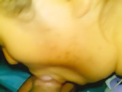 Mi ex, gordita rica, buenísima para mamar!!