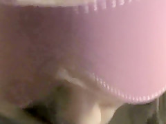 Submissive college tinder date sucks fat cock