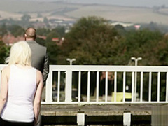 Leaving her Breathless - Valerie Fox