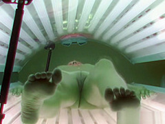 Sexy Blond Tanning her Beautiful Body