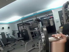 Sexy babe works out in yoga pants