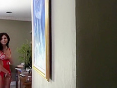 Sneeking a peek at Ariana Marie