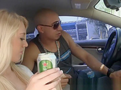 Sexy chick fucked on Spring Break