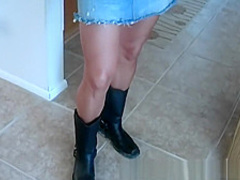 Playful MILF Squats And Masturbates Fleshy Pussy To Dripping Pulsing Orgasm