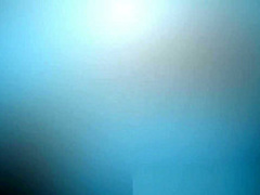 Blonde teen hottie loves facials