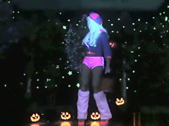 Britney Amber & a hot blonde share Halloween scare then each other