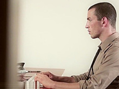 Finding Mr. Right, Alexa Tomas, Joel