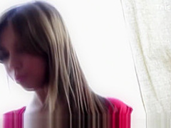 Young Courtesans - Courtesan plays it perfectly