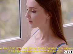 VIXEN IG Model Hooks Up To Get More Followers