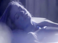 the kiss in a  dream by honeybee