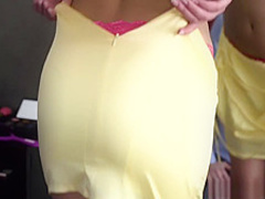 Horny girlfriend can't resist her partner