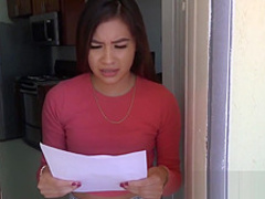 Cute Zaya Cassidy fucks to avoid eviction