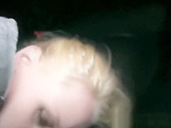 Stranded Teens - Hitchhiker Loya Taylor sucks for her ride