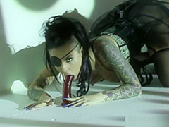Christy Mack Halloween Masturbation
