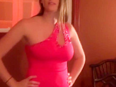 Amateurs have shaved pussies they want the world to see