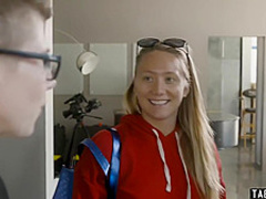 Lesbian MILF pornstar babes just love to lick pussy