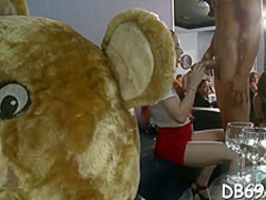 Bitches sucking in strip club