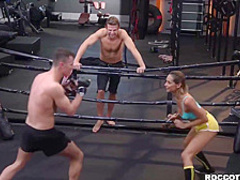 Incredibly hot babe Veronica Leal double penetrated