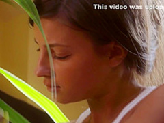 Kyra Beautiful Euro Teen Solo Masturbation