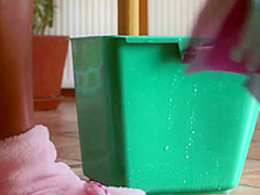 Kyra Beautiful Euro Teen Solo Masturbation