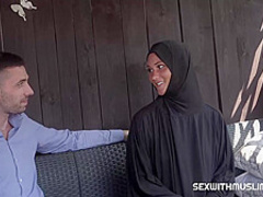 Czech slut in a black robe and with a head scarf, Naomi Bennet is often satisfying men