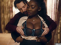 Ebony estate agent getting face fucked by her horny client