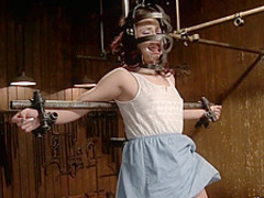 Kristina Rose is tormented in device