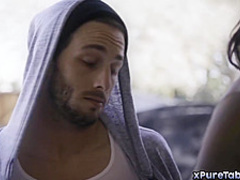 Stunning Amazonian babe Ashleigh Aleigh fucked