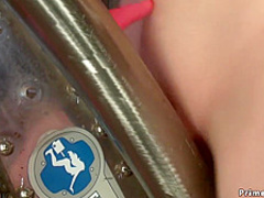 Spreaded legs babe fucking machine