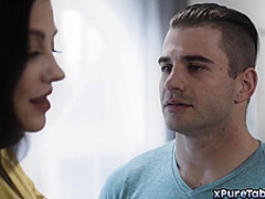 Lonely mom Sovereing Syre wants step-son impregnate her