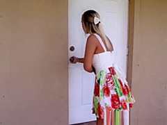 Kinky teen rough fucked while rubbing