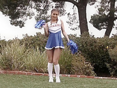 Cheerleader gets piped