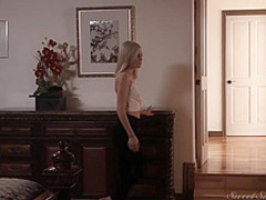 Gorgeous brunette, Antonella La Sirena was posing in front of the camera and fucking a photographer