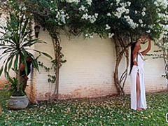 Gorgeous Latin lady got down and dirty with her lover in the garden, during the day