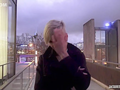 Tammy is a seductive, blonde mature who likes to put on sexy clothes and fuck her lover