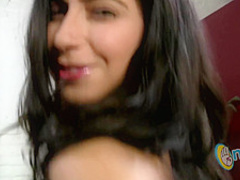 Allie Jordan loves to have fun with sex