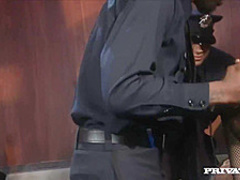 Michelle Avanti gets sticky sauce in her face