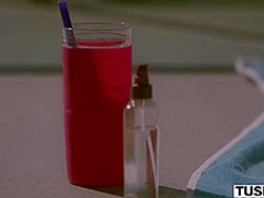 Skinny blonde babe is spreading her legs wide open and getting fucked in the ass