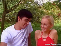 Nicolette losing her anal virginity outdoors