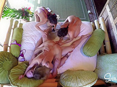 Teen college girls having a sexy threesome